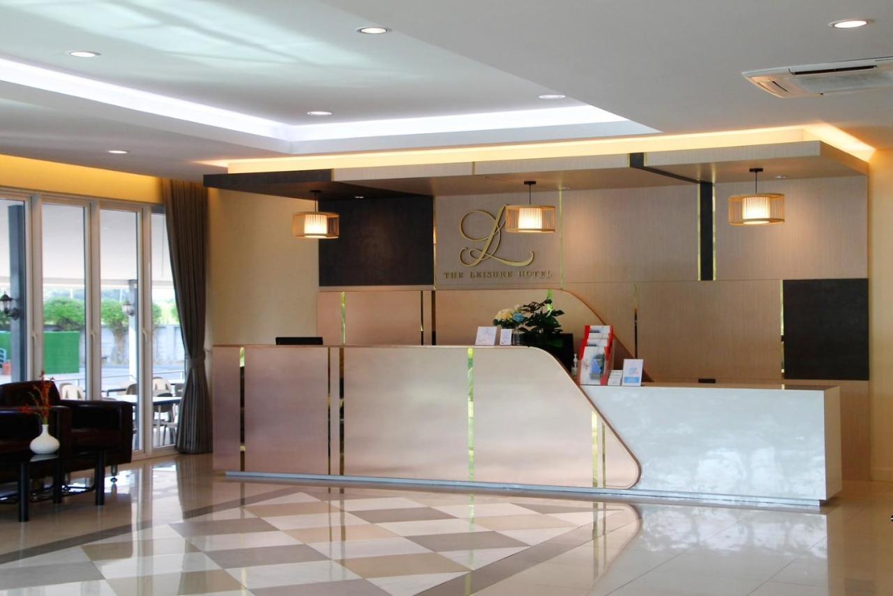 The Leisure Hotel Банг Бо Экстерьер фото